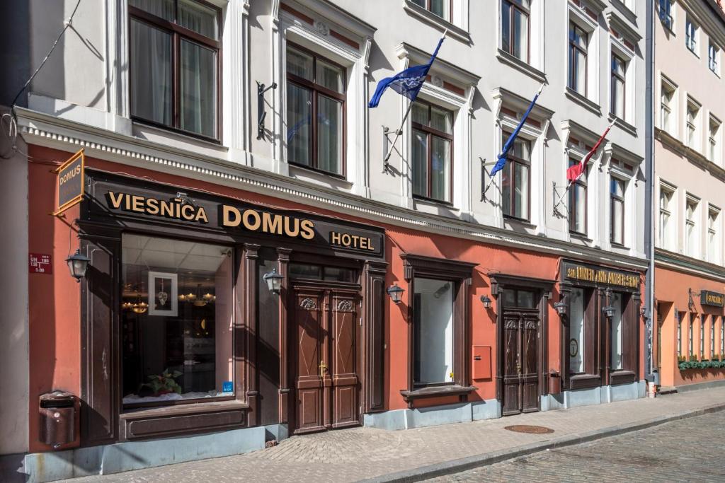 Budova, kde se hotel nachází