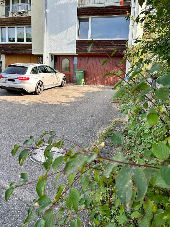 Fotografie z fotogalerie ubytování Dachwohnung in Flughafennähe v destinaci Kloten