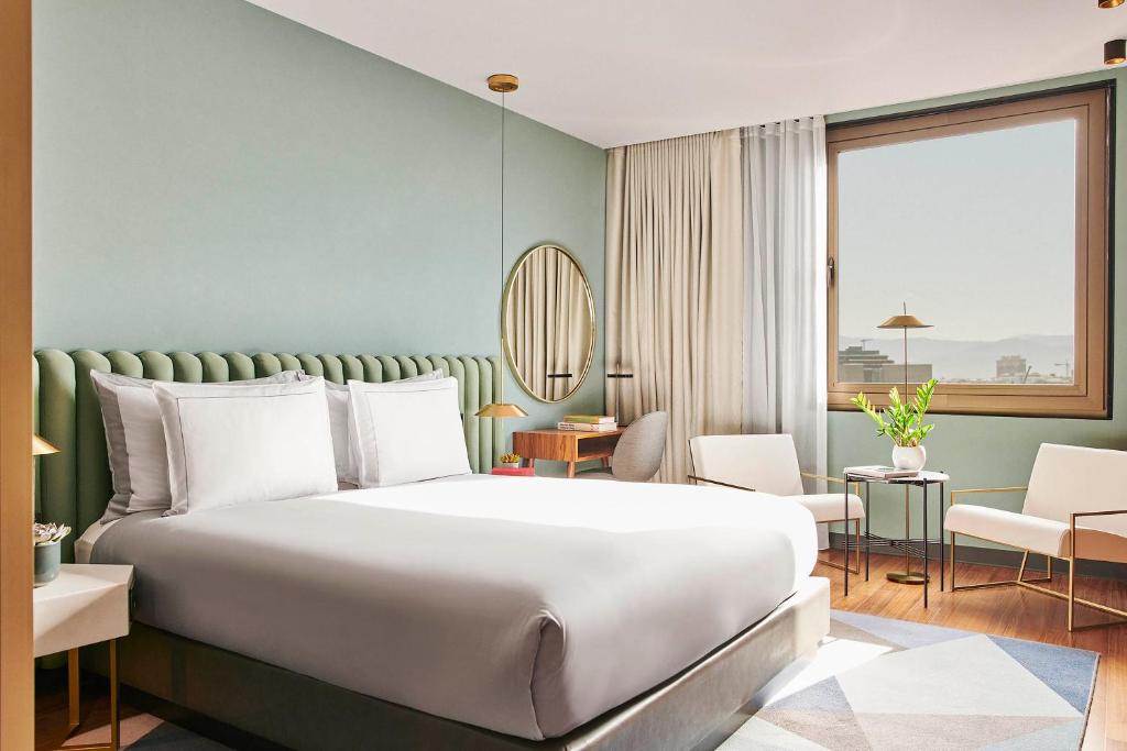 Grand Hyatt Barcelona - Camera King Premium Con Vista - Accesso Al Club