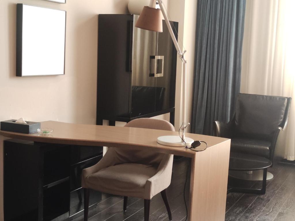 Golden Tulip Bund New Asia (The Former Jinjiang Metropolo Hotel Classiq Shanghai,Rock Bund) - Familiesuite