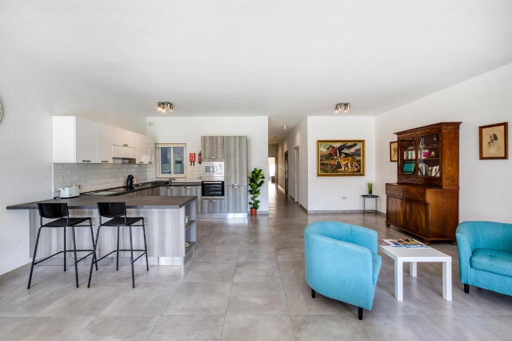 Annitchka Mansions - Apartment in central Malta, Birkirkara – 2024  legfrissebb árai