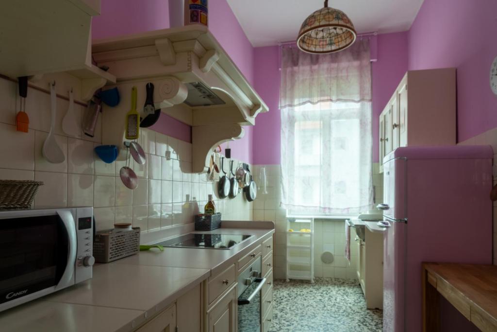 Kuchyň nebo kuchyňský kout v ubytování Dacia di Bergamo