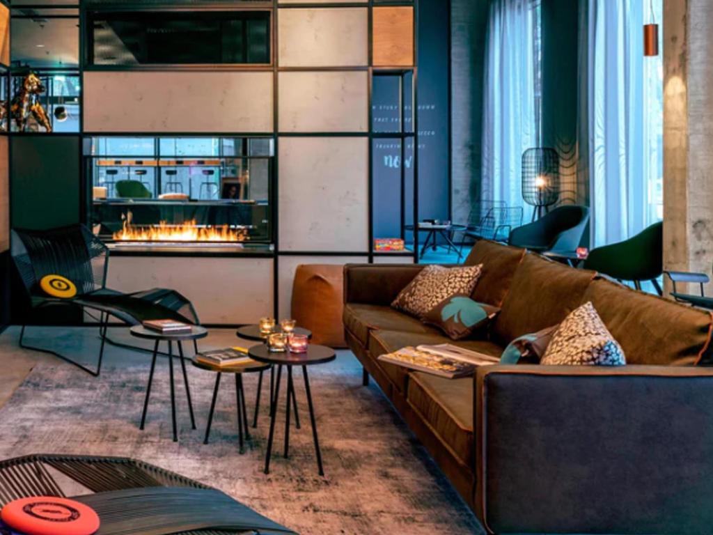 Posezení v ubytování Moxy Milan Linate Airport