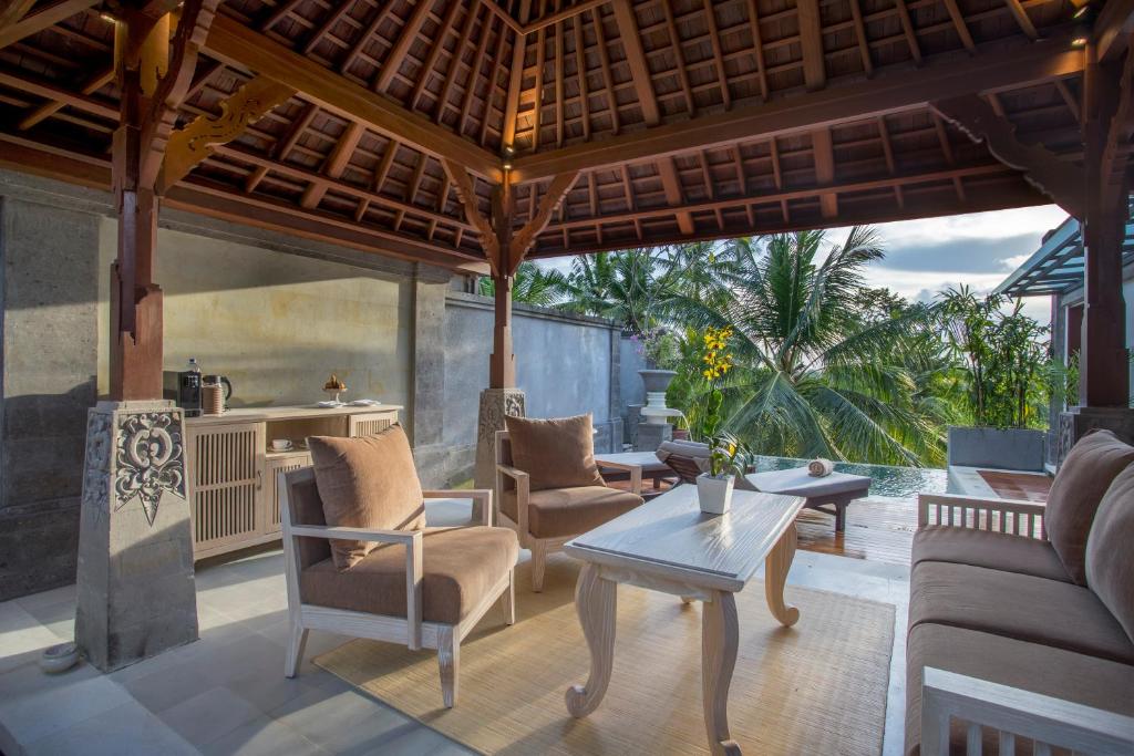 Posezení v ubytování Visesa Ubud Resort