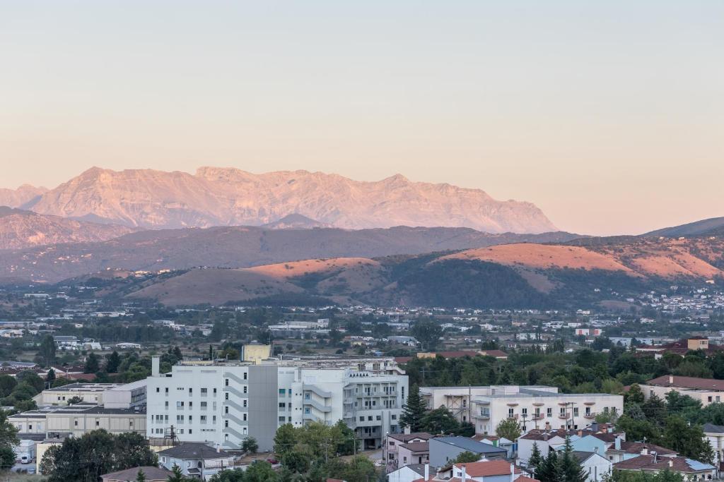 CITY HILL Luxury Apartments - Resim 20