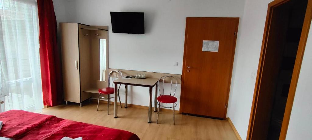 Pensiunea Eli - Triple Room