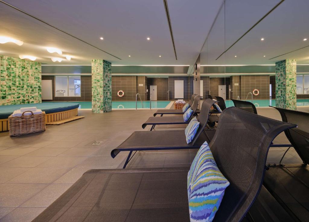 Adina Apartment Hotel Hamburg Michel - Resim 10