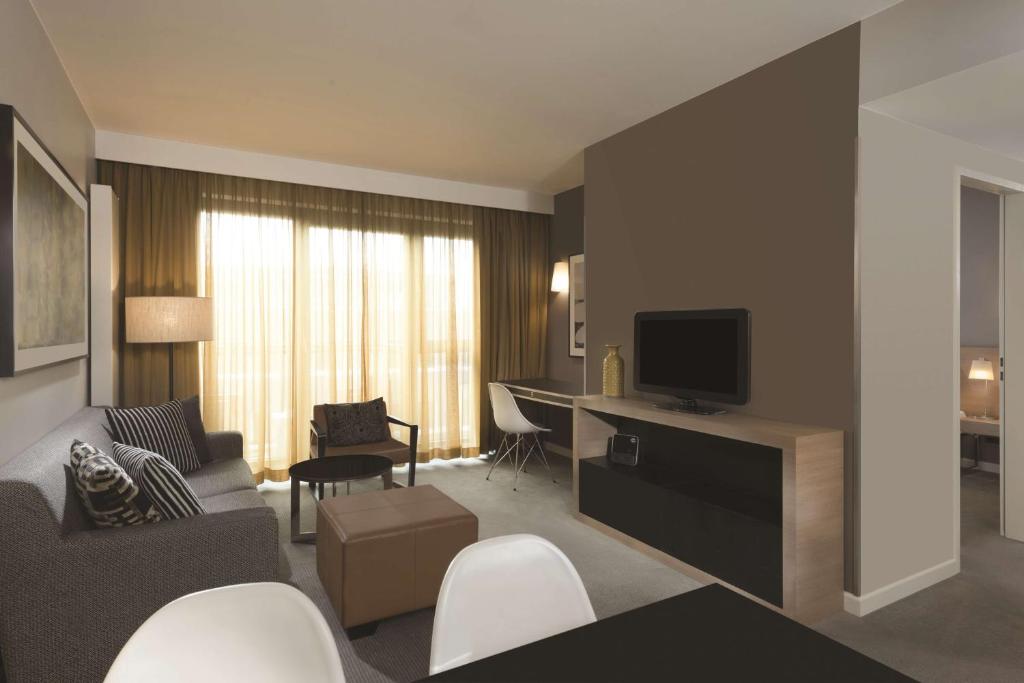 Adina Apartment Hotel Hamburg Michel - Resim 23