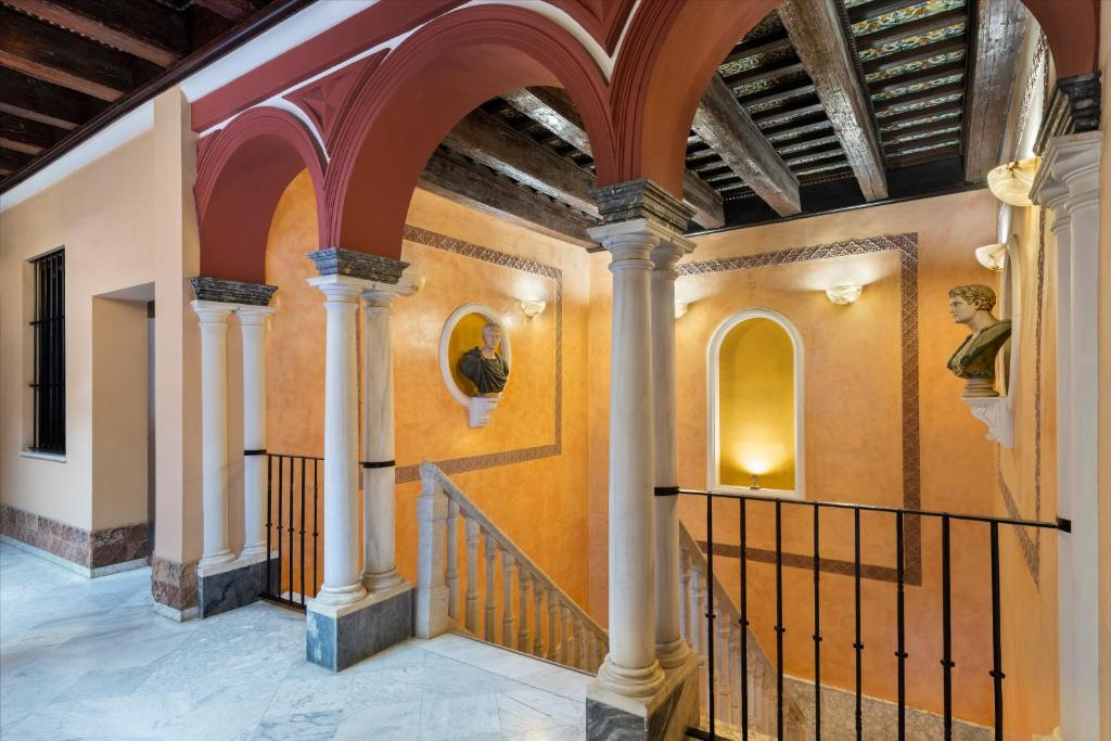 Magno Apartments Campana, آژانس هواپیمایی آسمان سپید