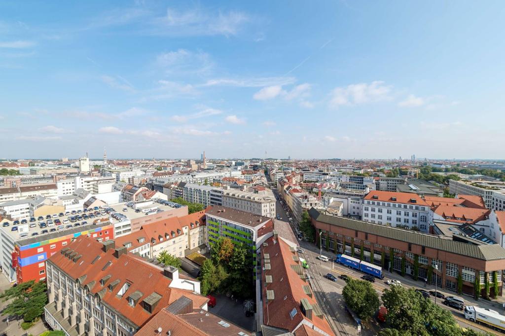 Nespecifikovaný výhled na destinaci Mnichov nebo výhled na město při pohledu z hotelu