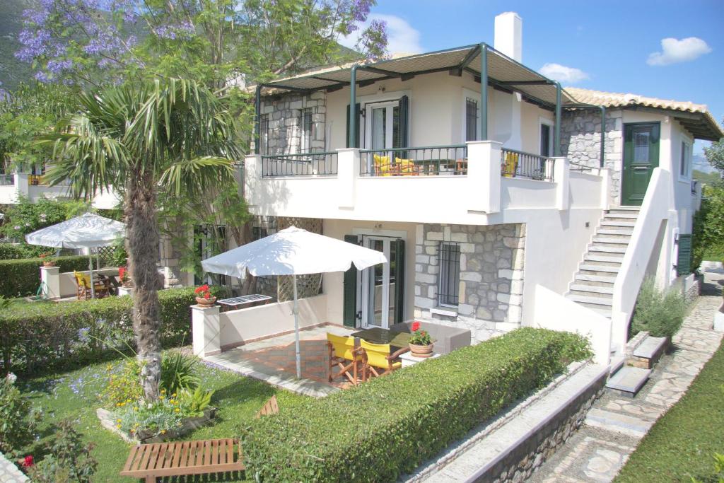 Sunny Garden Aparthotel - 12