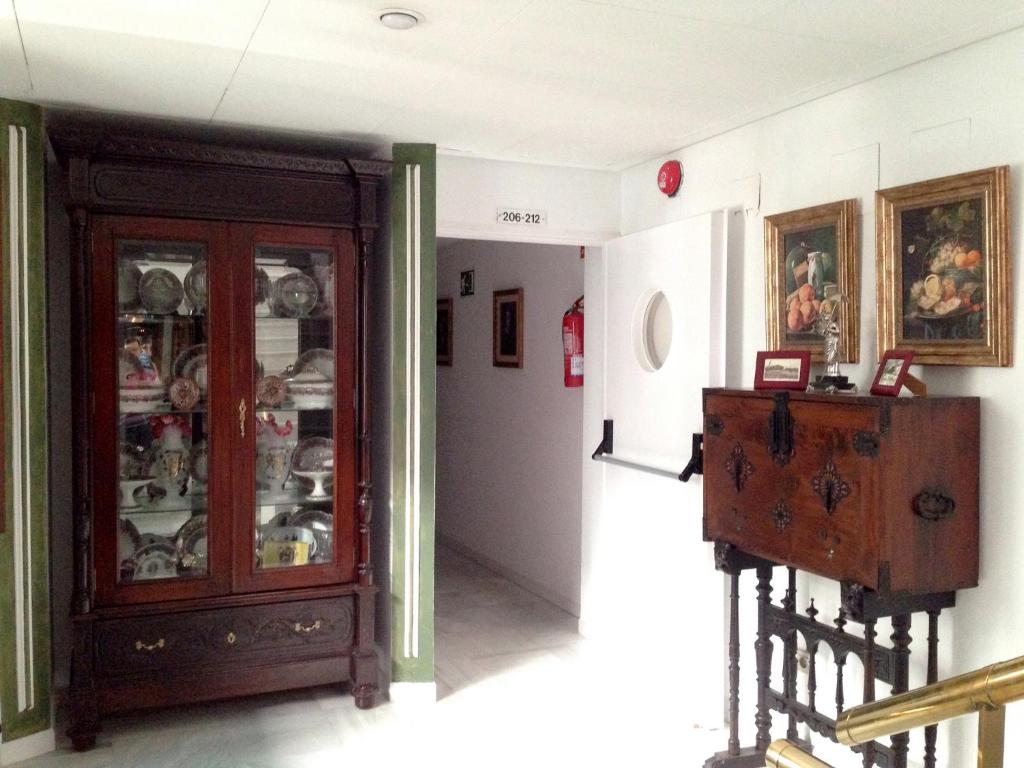 Hotel Maestre - Twin Room With Parking