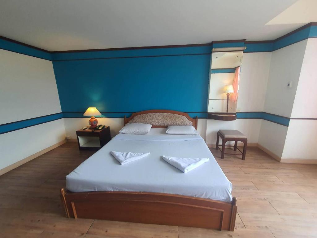 The Pacific Cool Chic - Resim 7