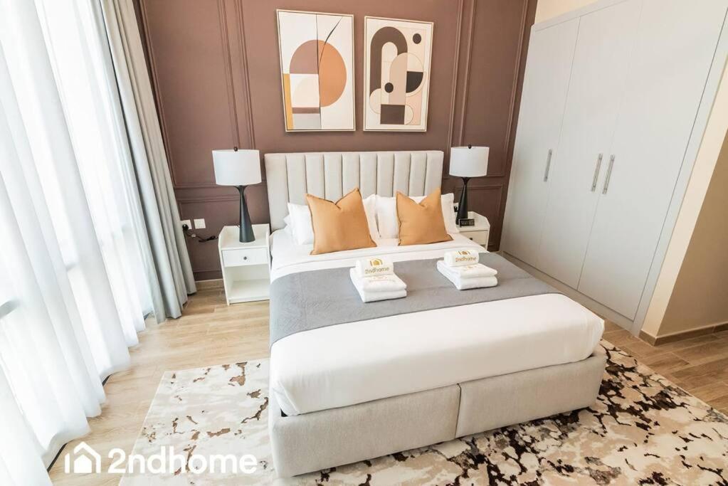 Postel nebo postele na pokoji v ubytování 2ndHome - Amna Tower, Al Habtoor City