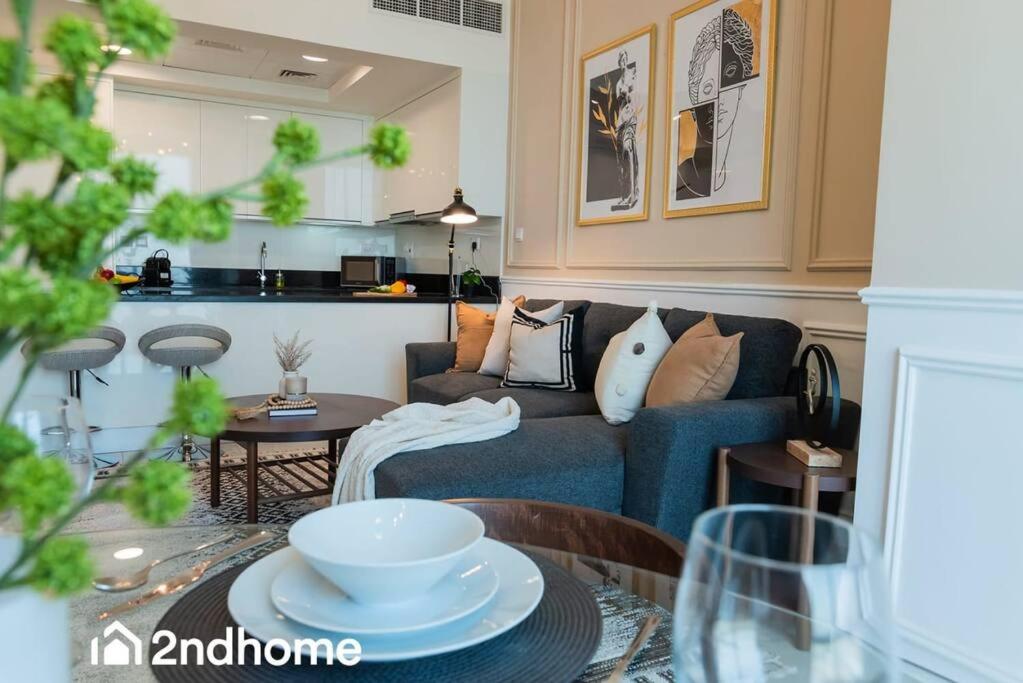 Posezení v ubytování 2ndHome - Amna Tower, Al Habtoor City