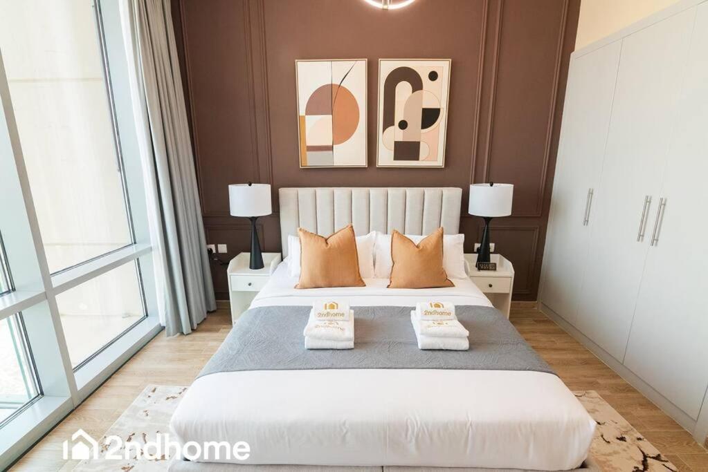 Postel nebo postele na pokoji v ubytování 2ndHome - Amna Tower, Al Habtoor City