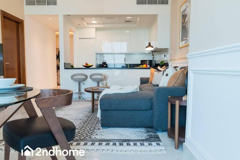 Posezení v ubytování 2ndHome - Amna Tower, Al Habtoor City