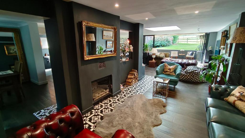 Φωτογραφία από το άλμπουμ του Woburn Safari Retreat σε Aspley Guise