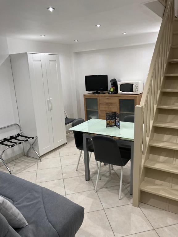 
Duplex Quadruple Room
