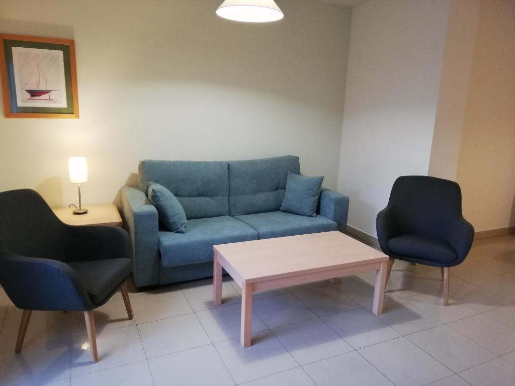 Posedenie v ubytovaní Mestral - apartamentos céntricos