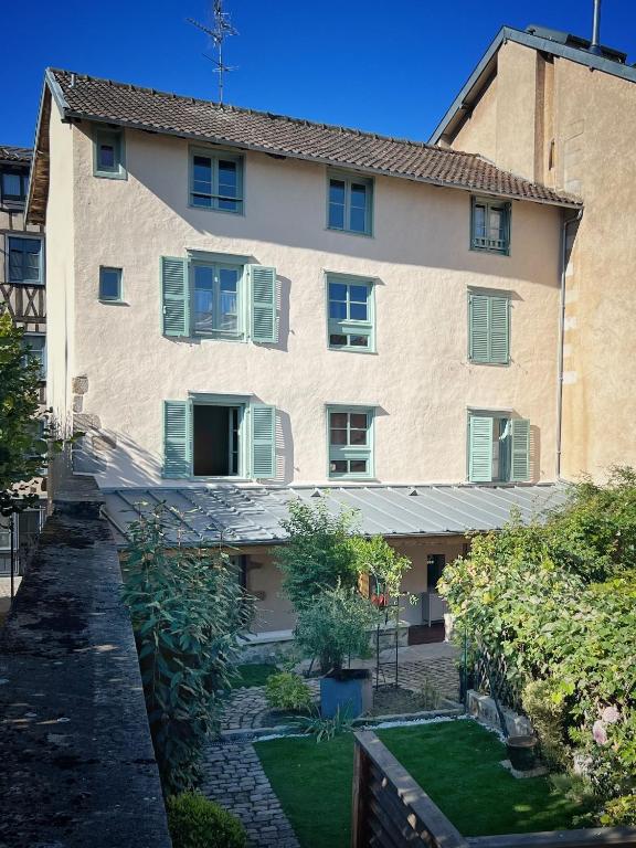 Zahrada ubytování Maison d'hôte Les Allois
