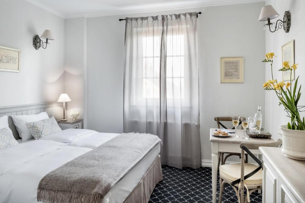 Pałac Kamieniec - 13