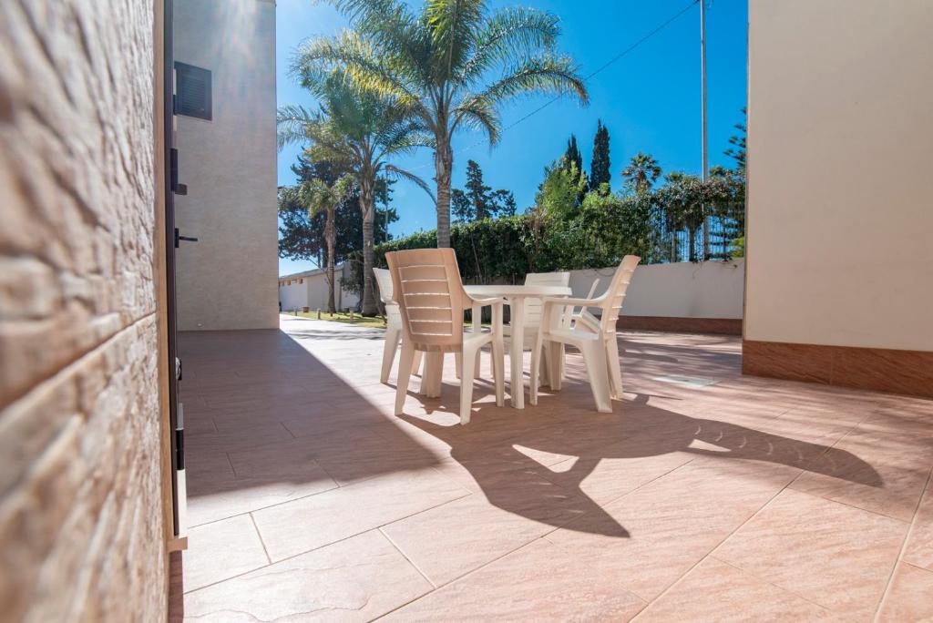 Villa Calliope Sea Beach - Appartement De Deux Chambres