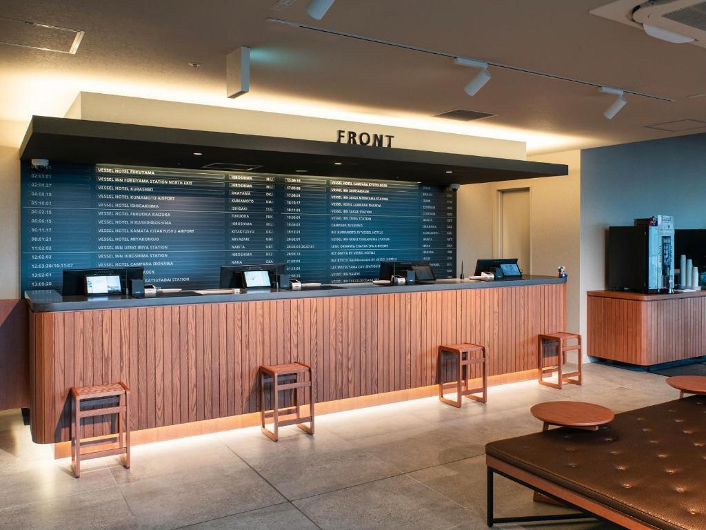Lounge nebo bar v ubytování REF Kansai Airport by VESSEL HOTELS