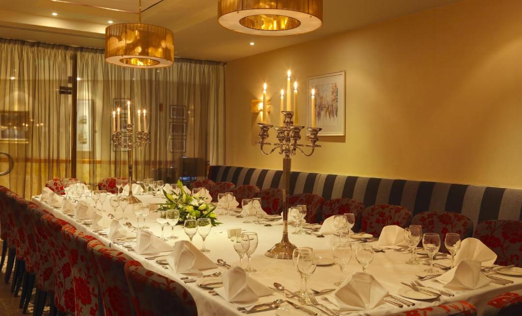 Restaurace v ubytování Kilkenny Ormonde Hotel