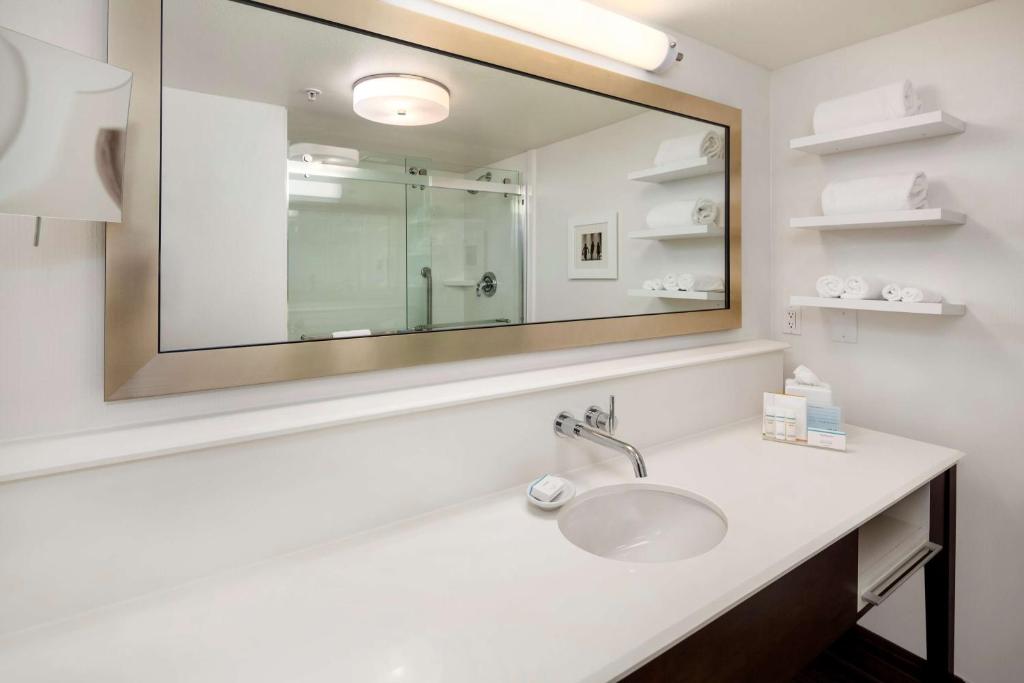 Hampton Inn & Suites Seattle North/Lynnwood - Room King - Non-fumeur