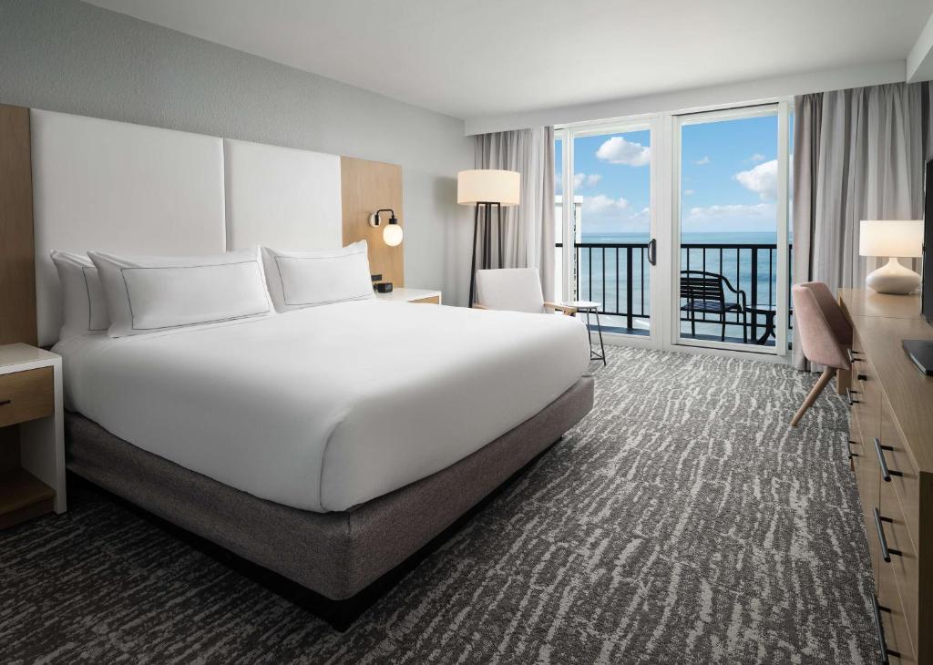 Hilton Myrtle Beach Resort - King Room With Ocean View