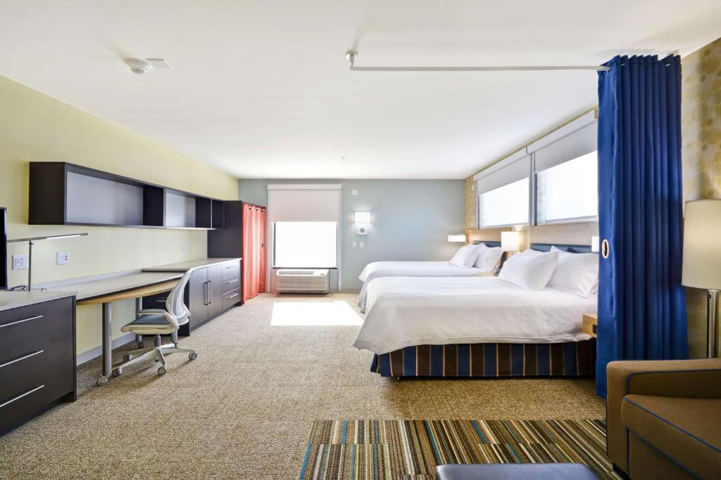 Postel nebo postele na pokoji v ubytování Home2 Suites By Hilton Oswego
