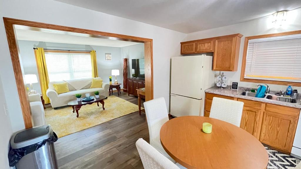 Kuchyň nebo kuchyňský kout v ubytování Luxx Guest House