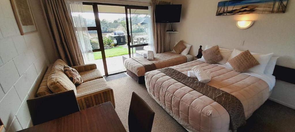 Waterfalls Estate - Motel & Campground - Resim 2