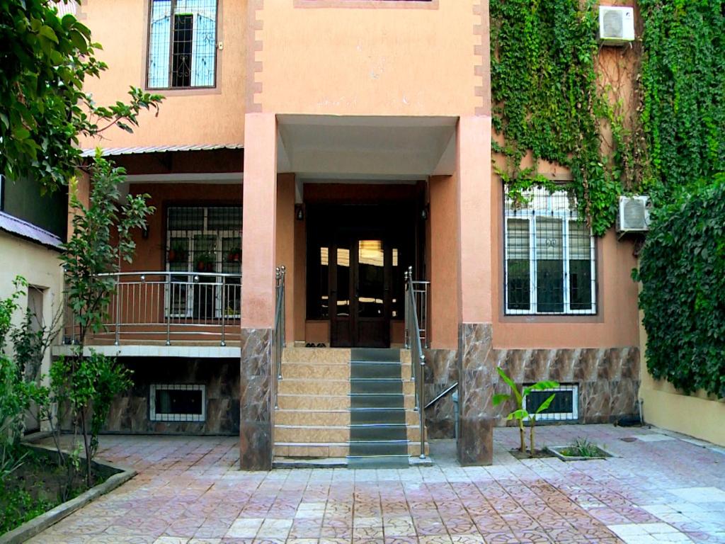 Exteriér nebo vchod ubytování OROM Hostel