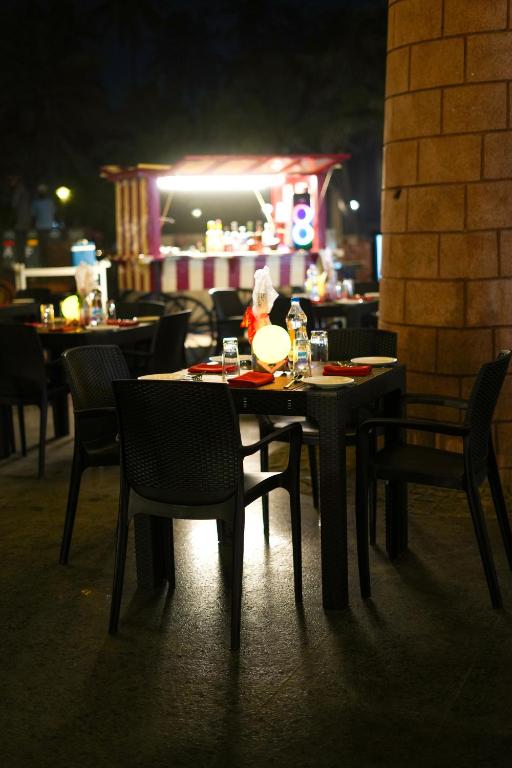 Restaurace v ubytování MGM Beach Resorts East Coast Road