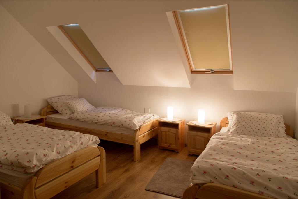 Almafás Apartmanház Őrség - Apartamento De Tres Dormitorios Vargama