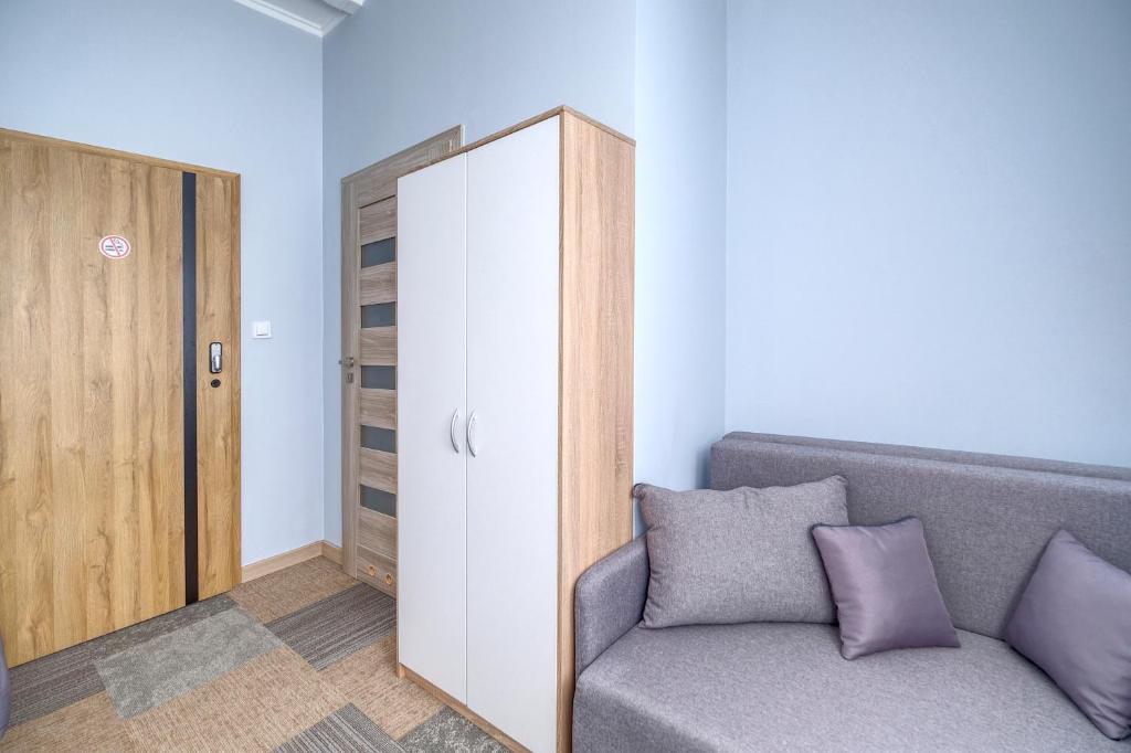 Noclegi pokoje gościnne Żeglarz - Dreibettzimmer