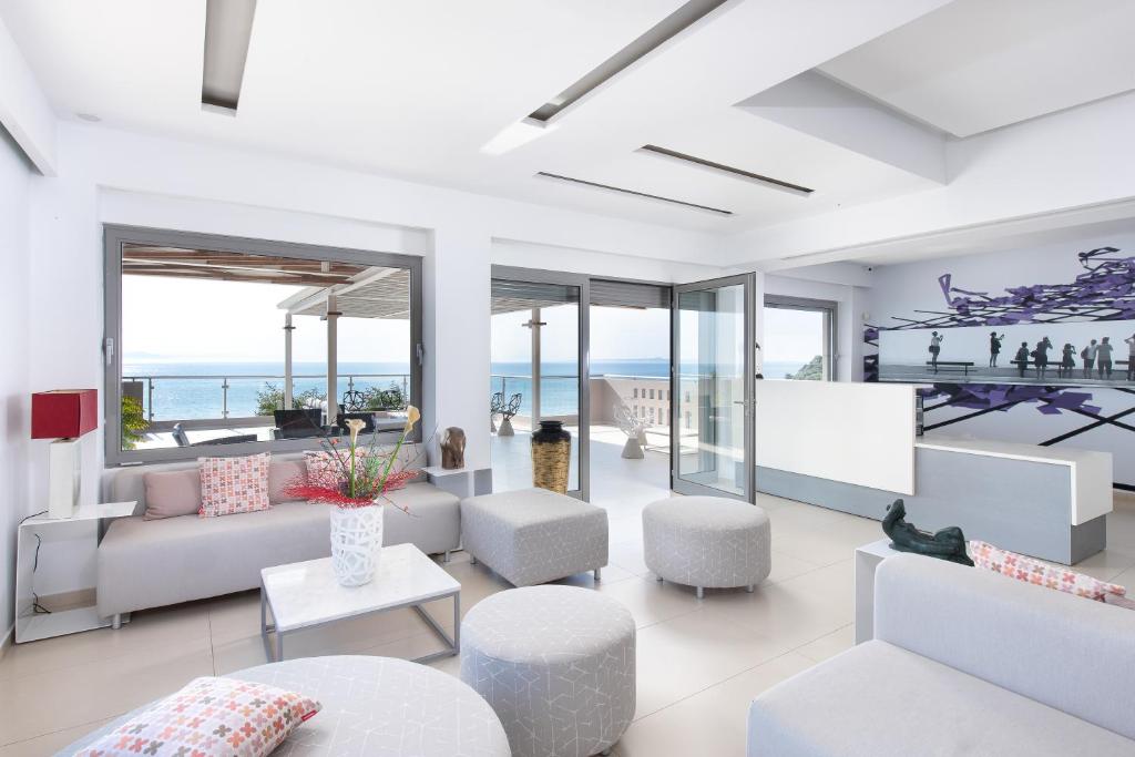 Posezení v ubytování Mare Dei Suites Hotel Ionian Resort