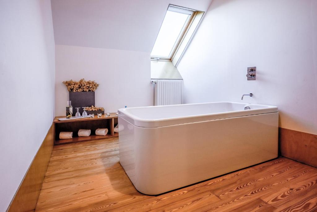 Casa das Penhas Douradas - Burel Expedition Hotel - 9