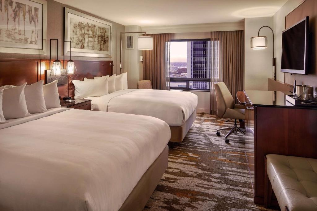 Hilton Denver City Center - Queen Room With Two Queen Beds - Hearing Access