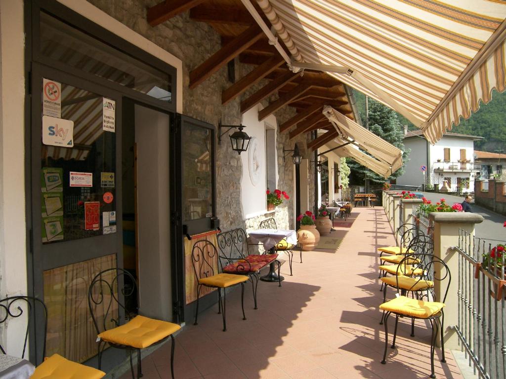 Restaurace v ubytování Albergo Elisa
