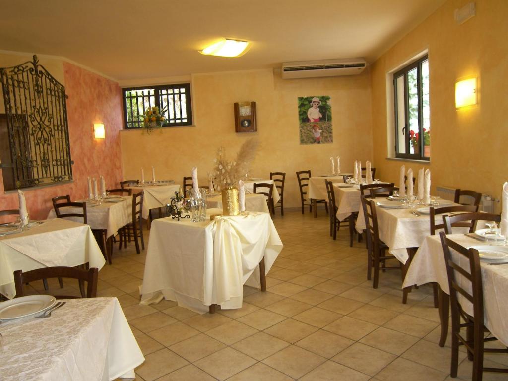 Restaurace v ubytování Albergo Elisa