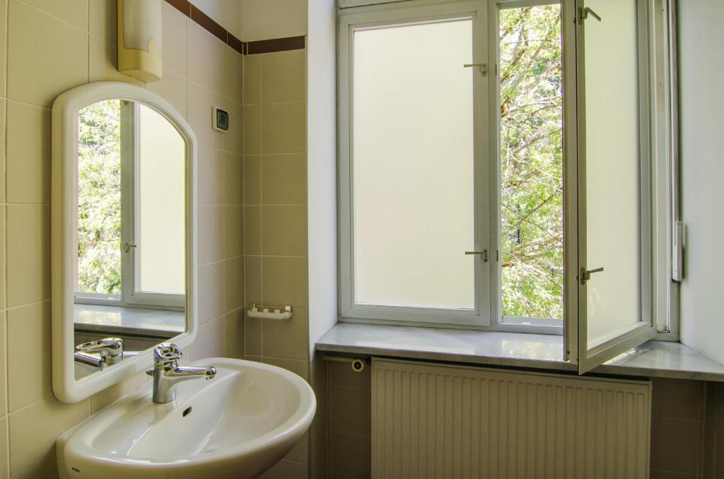 Hotel Lazienkowski - Resim 24