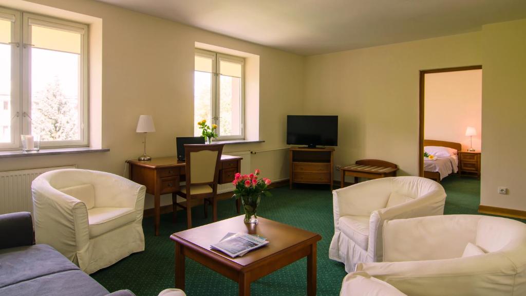 Hotel Lazienkowski - Resim 28