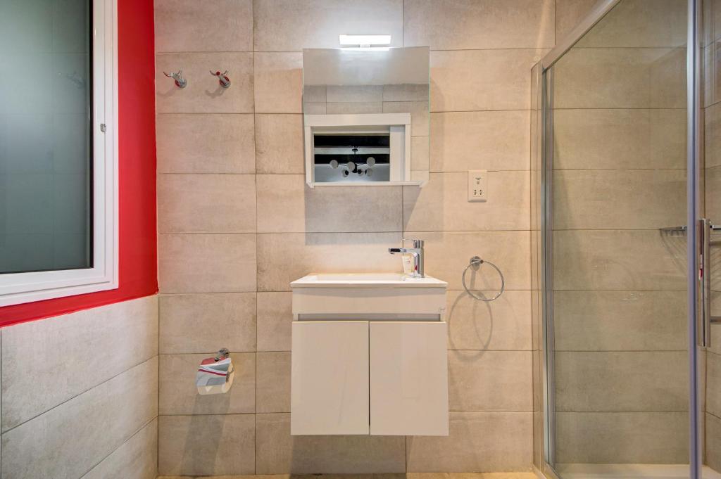 Koupelna v ubytování Private rooms with bathroom in Valletta