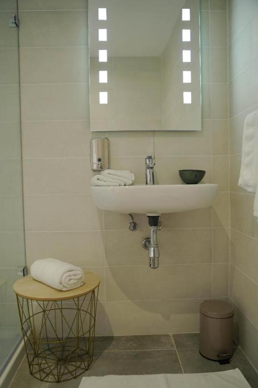 Koupelna v ubytování Private rooms with bathroom in Valletta