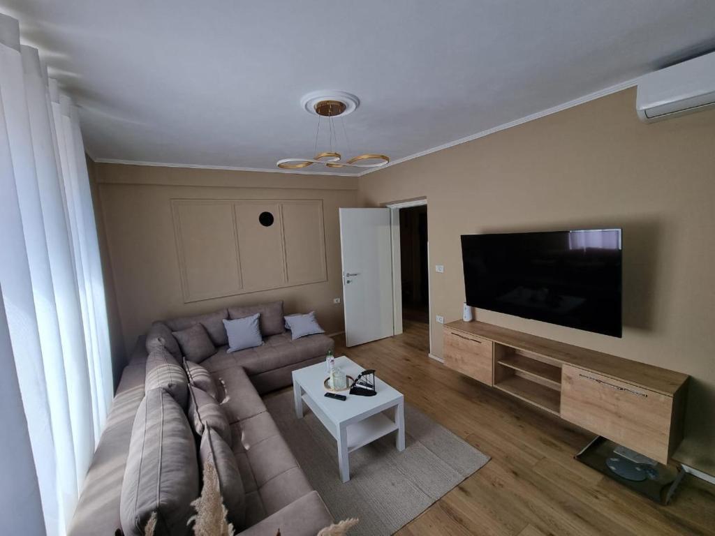 Tata Apartament - Imazhi 5