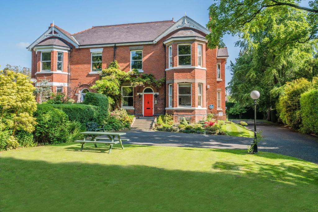 Tabley Apartment, Knutsford (updated prices 2024)