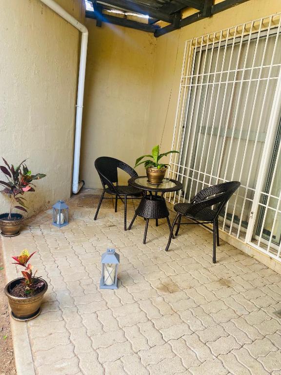 Lancy Apartments - Three-Bedroom Apartment